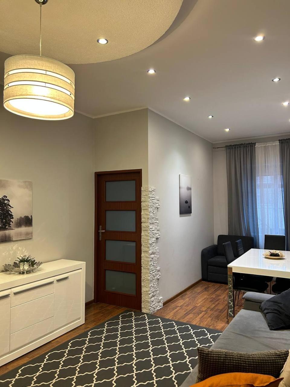 Big Apart - Rynek 8 - Nice View - 3 Rooms - 9 People Wroclaw Exterior photo