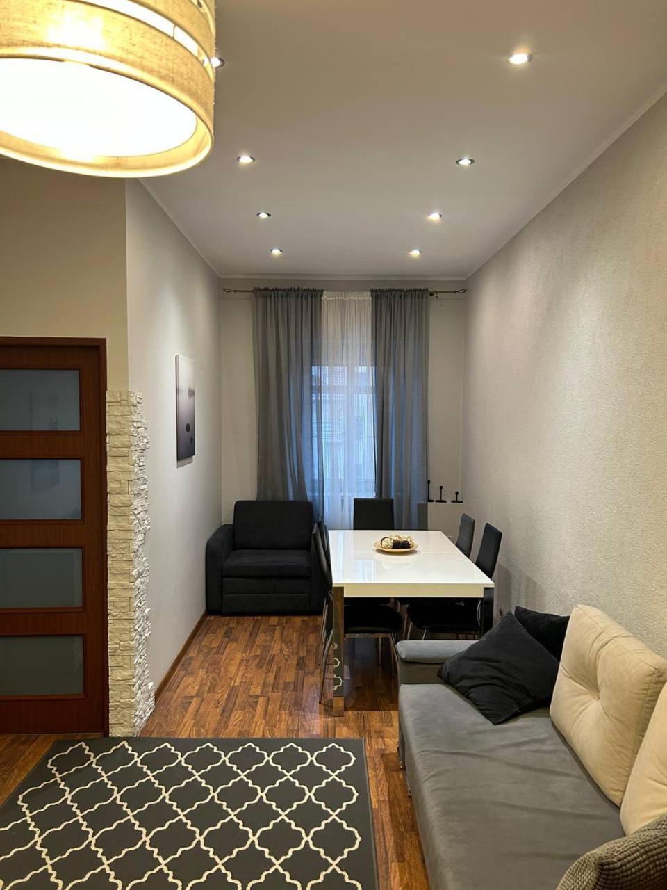 Big Apart - Rynek 8 - Nice View - 3 Rooms - 9 People Wroclaw Exterior photo